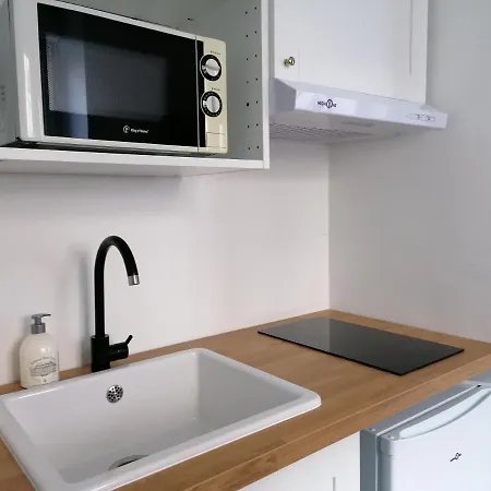 דירה Charmant Appartement, Proche Avenue De Champagne *